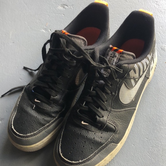 Nike Air Force black size 42 1/2  boys good condition - Picture 2 of 8